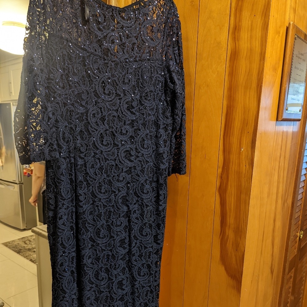 Size 16 women's evening gown